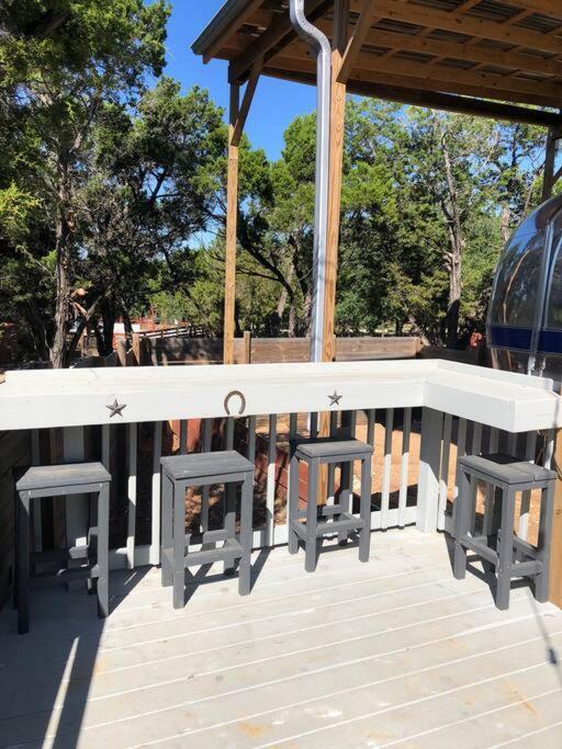 The Steel Magnolia Airstream - Cabins At Rim Rock Austin Exterior photo